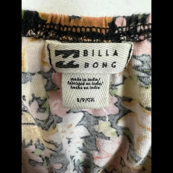 Billabong Cropped Sweatheart Neck Floral Puff Sleeve Top SIZE S - Picture 2 of 5